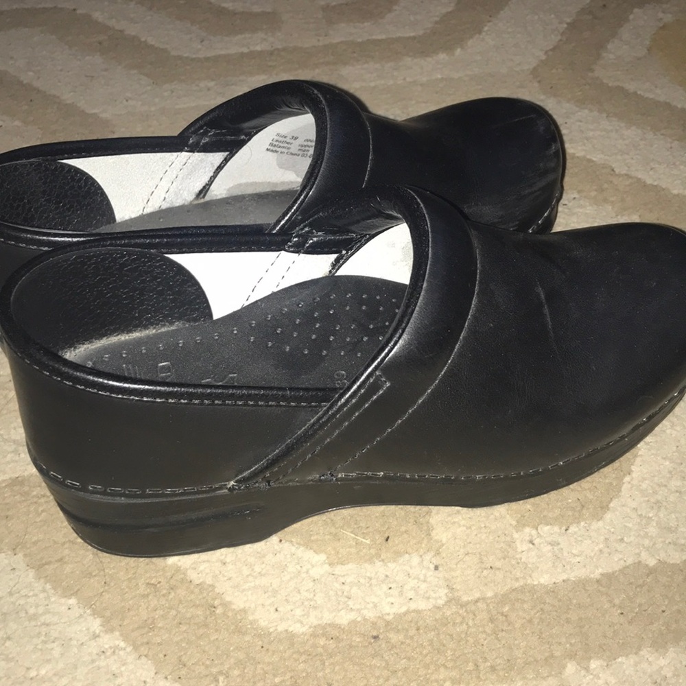 Dansko size 39